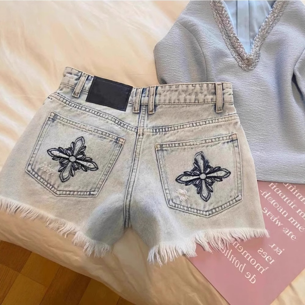 Shorts Denim Frayed - Shorts de mezclilla vintage lavados con