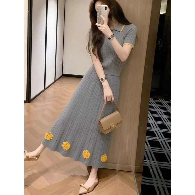 Conjunto de Dos Piezas de Punt - Midi Skirt Floral reseña y precio