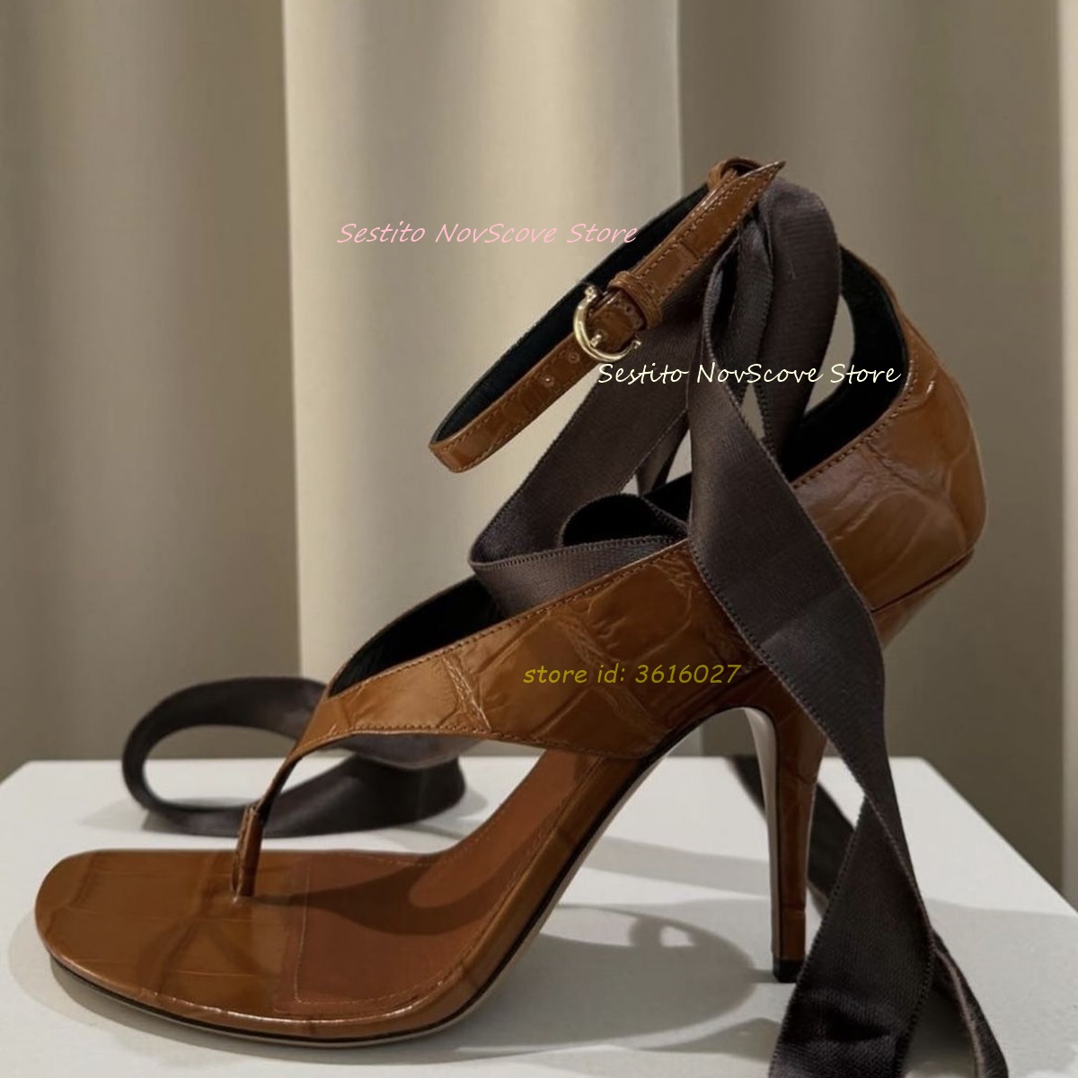 Sandalias con cordones y punta - Cover Up Kaftan reseña y precio